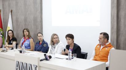 Coletiva de imprensa realizada na Amai repassa situação da dengue na regional e ações de combate