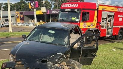 Colisão entre veículos deixa três pessoas feridas em Ponte Serrada