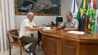 Ponte Serrada assina termo de fomento com o Lar de Velhinhos São Roque