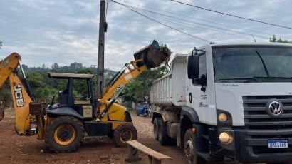 Prefeitura de Xaxim realiza mutirão de limpeza contra a dengue