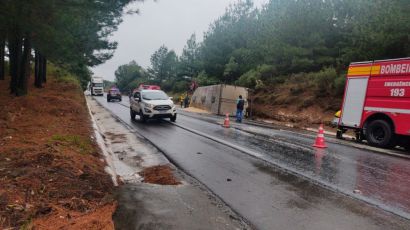 Grave colisão entre caminhões é registrada em Ponte Serrada