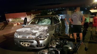 Acidente entre carro e moto é registrado no bairro São Romero 