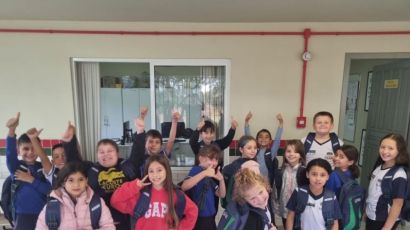 Prefeitura de Xaxim entrega mochilas aos alunos da rede municipal de ensino