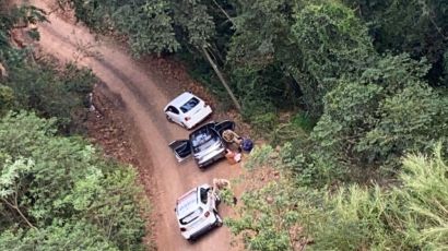 Mulher é resgatada no interior de Xaxim após ser trancada dentro de porta-malas durante assalto