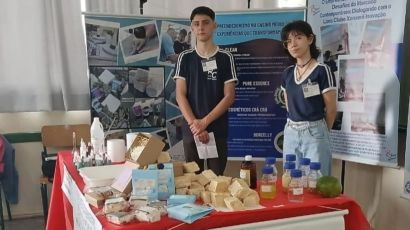 Alunos da E.E.B Romildo Czepanhik desenvolvem repelentes naturais em projeto de empreendedorismo