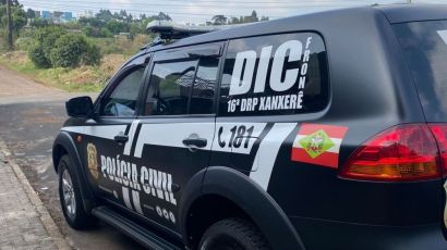 Homem com tornozeleira eletrônica é preso por tráfico de drogas no bairro Colatto