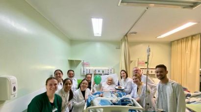 Hospital Regional São Paulo celebra aniversário e alta de paciente de 87 anos