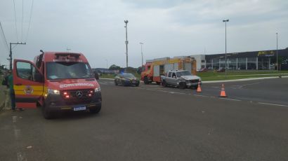Colisão entre caminhonete e carreta deixa uma pessoa ferida em Xanxerê