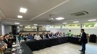 Prefeitos da Amai realizam assembleia durante a Faex Energy