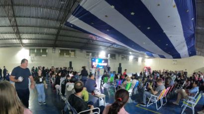 Escola de Xaxim realiza 1º Cinefest e destaca jovens empreendedores
