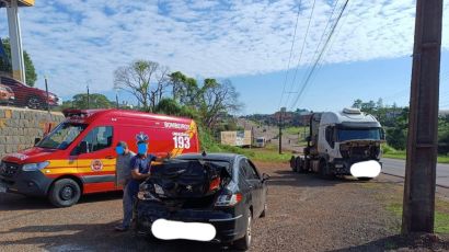 Colisão envolvendo carro e caminhão deixa uma pessoa ferida em Xanxerê