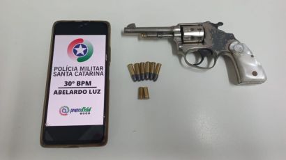 Homem é preso após realizar disparos em via pública em Abelardo Luz