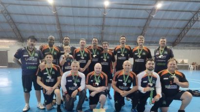 Xaxim conquista o vice-campeonato Estadual Master de Handebol masculino