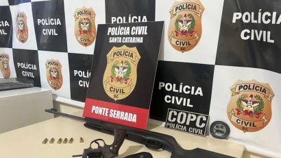 Mulher é presa por posse irregular de arma de fogo em Ponte Serrada 