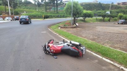 Motociclista fica gravemente ferida após sofrer queda na BR-282 em Xaxim