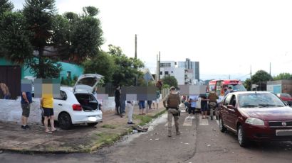 Adolescente provoca acidente com três veículos e feridos em Xanxerê
