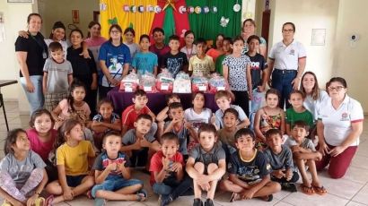 SCFV Crescendo e Aprendendo realiza Festa de Natal
