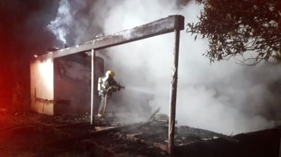 Incêndio destrói residência no interior de Xanxerê
