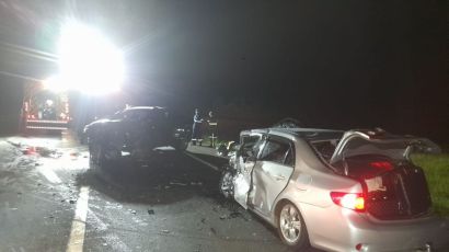 Nove pessoas ficam feridas em grave acidente de trânsito na BR-282, em Faxinal dos Guedes