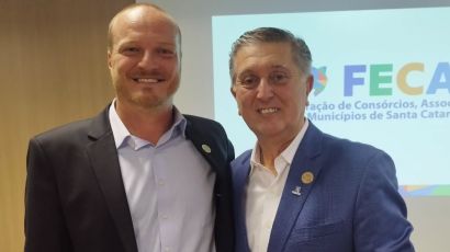 Prefeito de São Domingos é eleito vice-presidente da Fecam