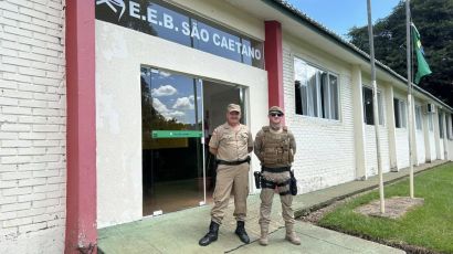 EEB São Caetano em Xanxerê recebe Programa Escola Mais Segura com reforço de policial militar