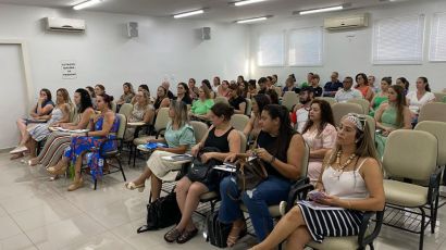 Técnicos municipais participam de curso sobre o Censo Escolar na Amai