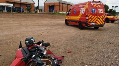 Colisão entre motocicleta e caminhão deixa uma pessoa ferida em Vargeão