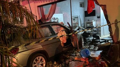 Veículo colide contra residência no Centro de Xanxerê