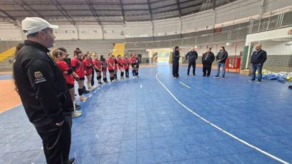 Deputado Sergio Motta visita Xanxerê para entrega de materiais esportivos