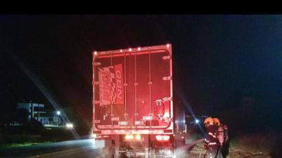 Princípio de incêndio em carreta é controlado por bombeiros em Xanxerê