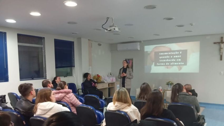 Encontro de Gestantes no HRSP debate tecnologia e incentivo ao aleitamento materno