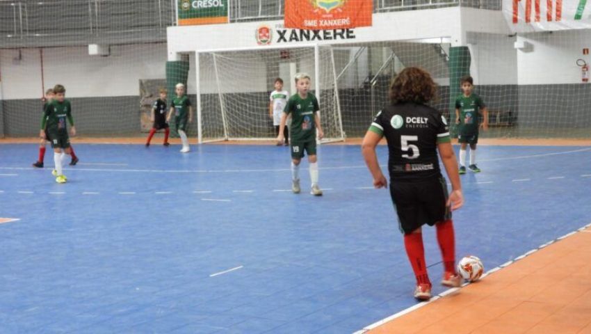 SME Xanxerê disputa etapa da Liga Catarinense de Futsal Sub-10 em Pinhalzinho