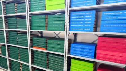Biblioteca Pública Municipal conclui encadernação de jornais históricos