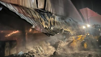 Bombeiros controlam incêndio em empresa em Abelardo Luz