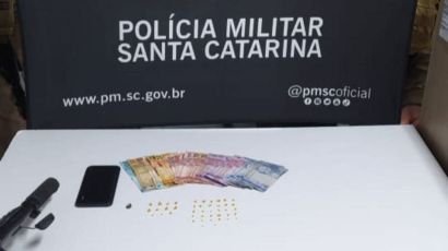 Operação da Polícia Militar resulta em prisões por tráfico de drogas e receptação em Xanxerê