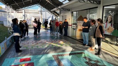 Estudantes de Design revitalizam espaço lúdico na EMEB Pequeno Trabalhador