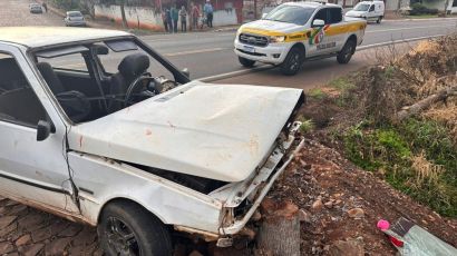 Acidente de trânsito deixa duas pessoas feridas em Bom Jesus