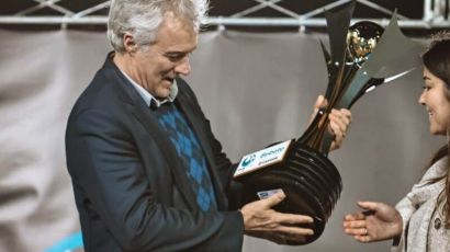 Prefeitura de Xanxerê recebe homenagem durante encerramento da Goal Cup Sul