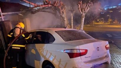 Veículos pegam fogo durante a madrugada em São Domingos