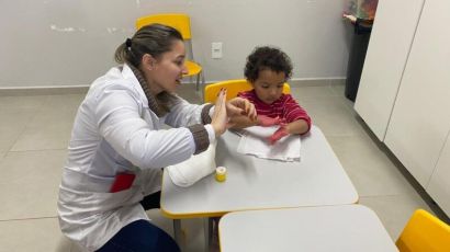 UBS Bortolon faz ação educativa sobre higiene pessoal e autocuidado no CEMEI Cantinho Feliz