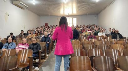 Agosto Dourado: Secretaria de Saúde promove palestra com foco na amamentação