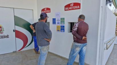 Torneio de Futsal Feminino: grande procura marca primeira manhã de distribuição de ingressos