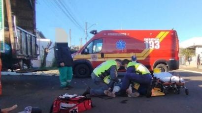 Colisão entre motocicleta e caminhão deixa duas pessoas feridas em Xanxerê