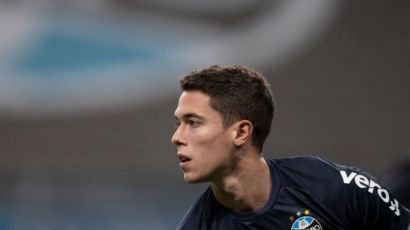 6 destaques do Grêmio na virada sobre o Internacional