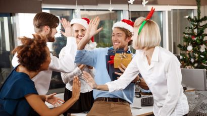 Vale natal ganha espaço como incentivo para trabalhadores no fim de ano