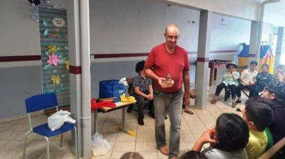 Alunos da EMEB Nery Giachini participam de atividade lúdica sobre direitos dos idosos