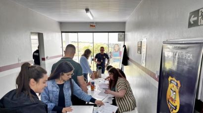 Secretaria de Educação e Polícia Cientifica realizam ação social de emissão de identidades