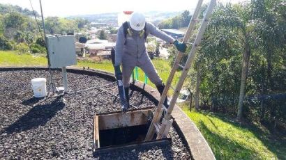Casan executa limpeza de reservatório em Ponte Serrada