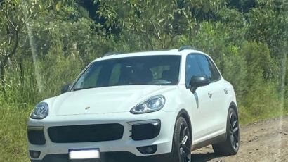 Polícia Militar recupera Porsche furtada e prende três suspeitos do crime em Faxinal dos Guedes