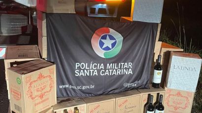 PMRv apreende garrafas de vinho argentino em Xanxerê